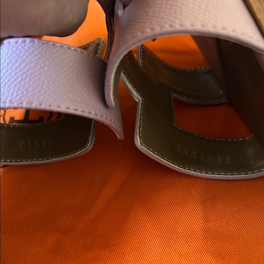 Hermès Oran Sandals - Picture 8 of 8